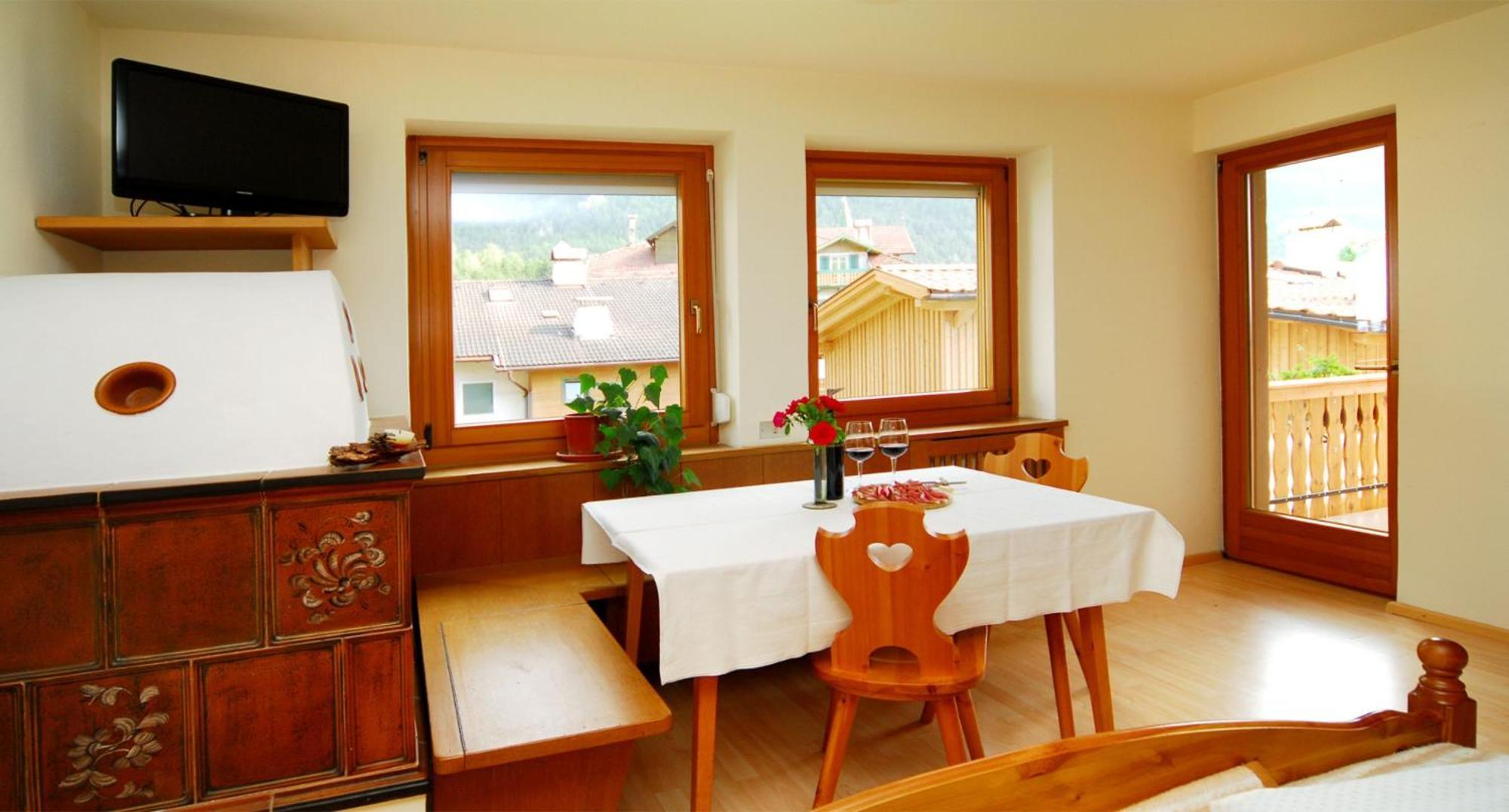 Garni Karlegger Bed & Breakfast Siusi Bilik gambar
